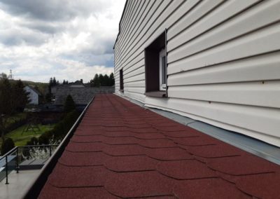 dach płaski pokrycie gont bisolar jasolar solaredge